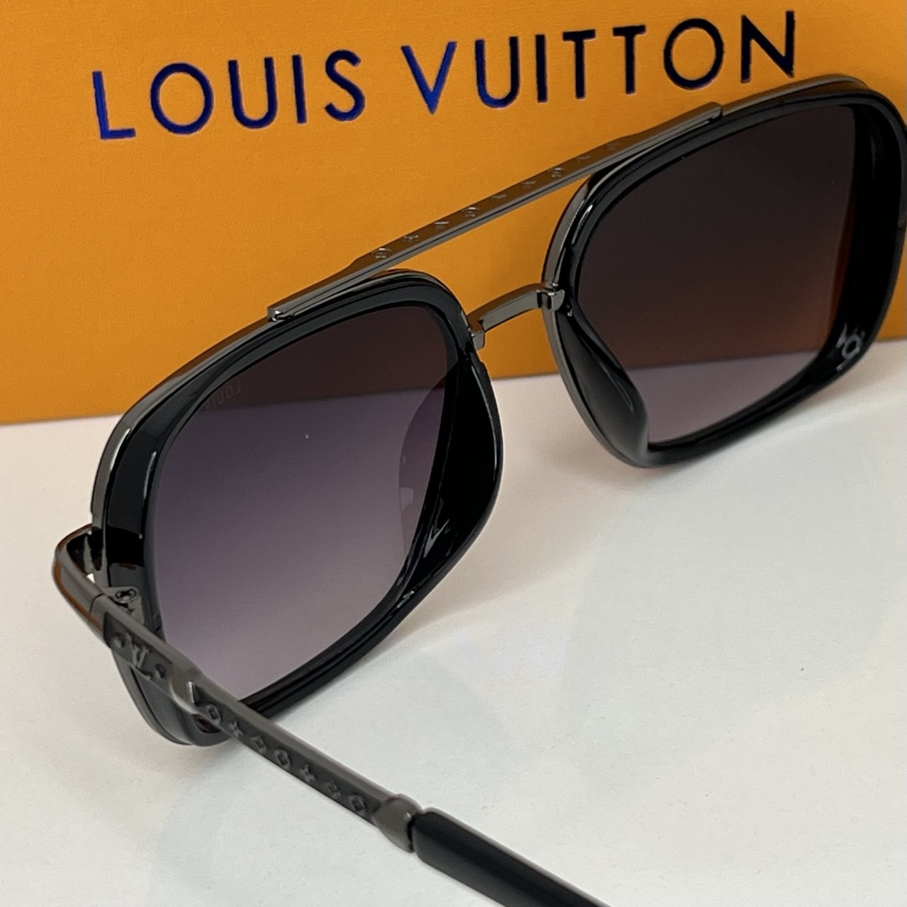 Lunettes LV Noir/Gris