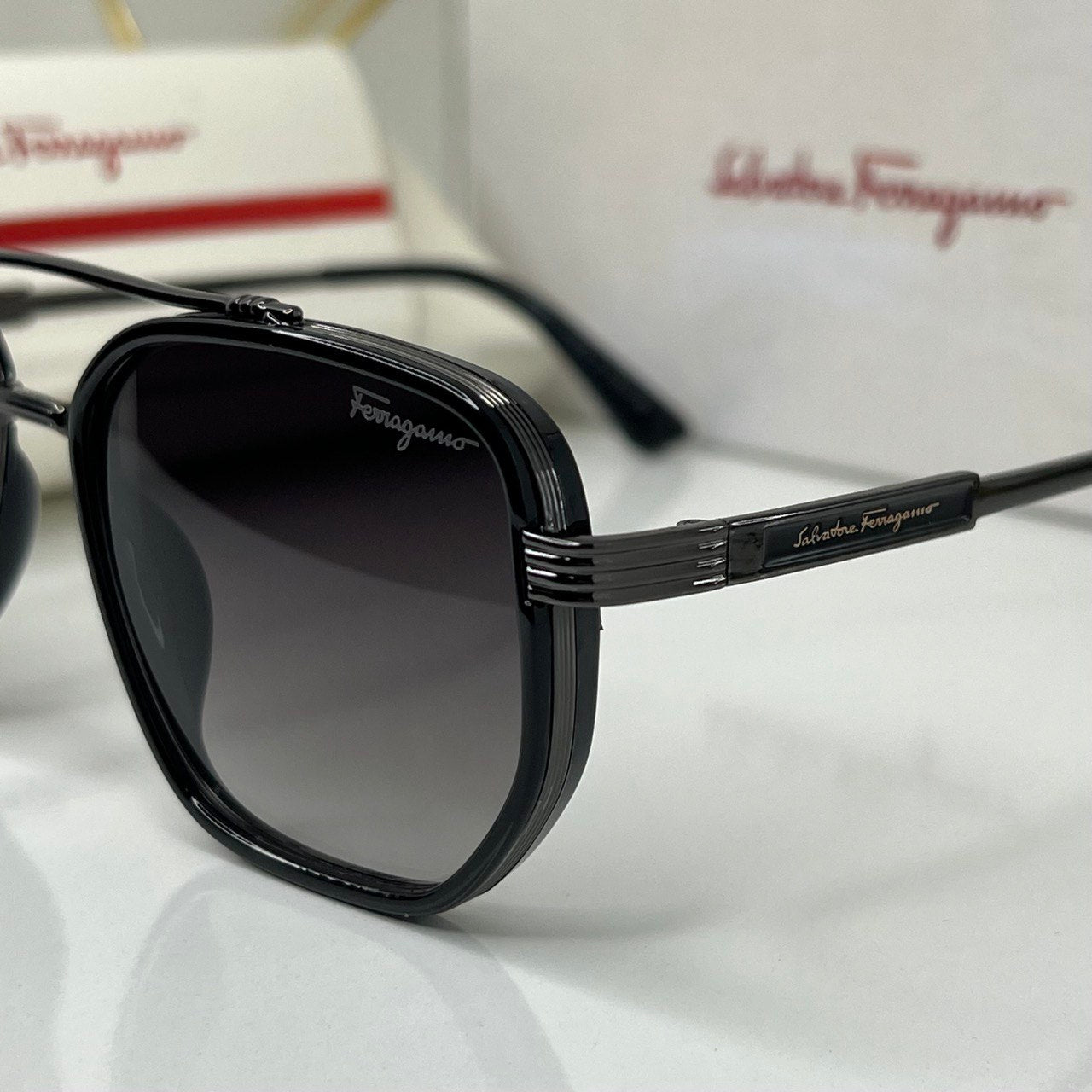 Lunettes Ferragamo Noir