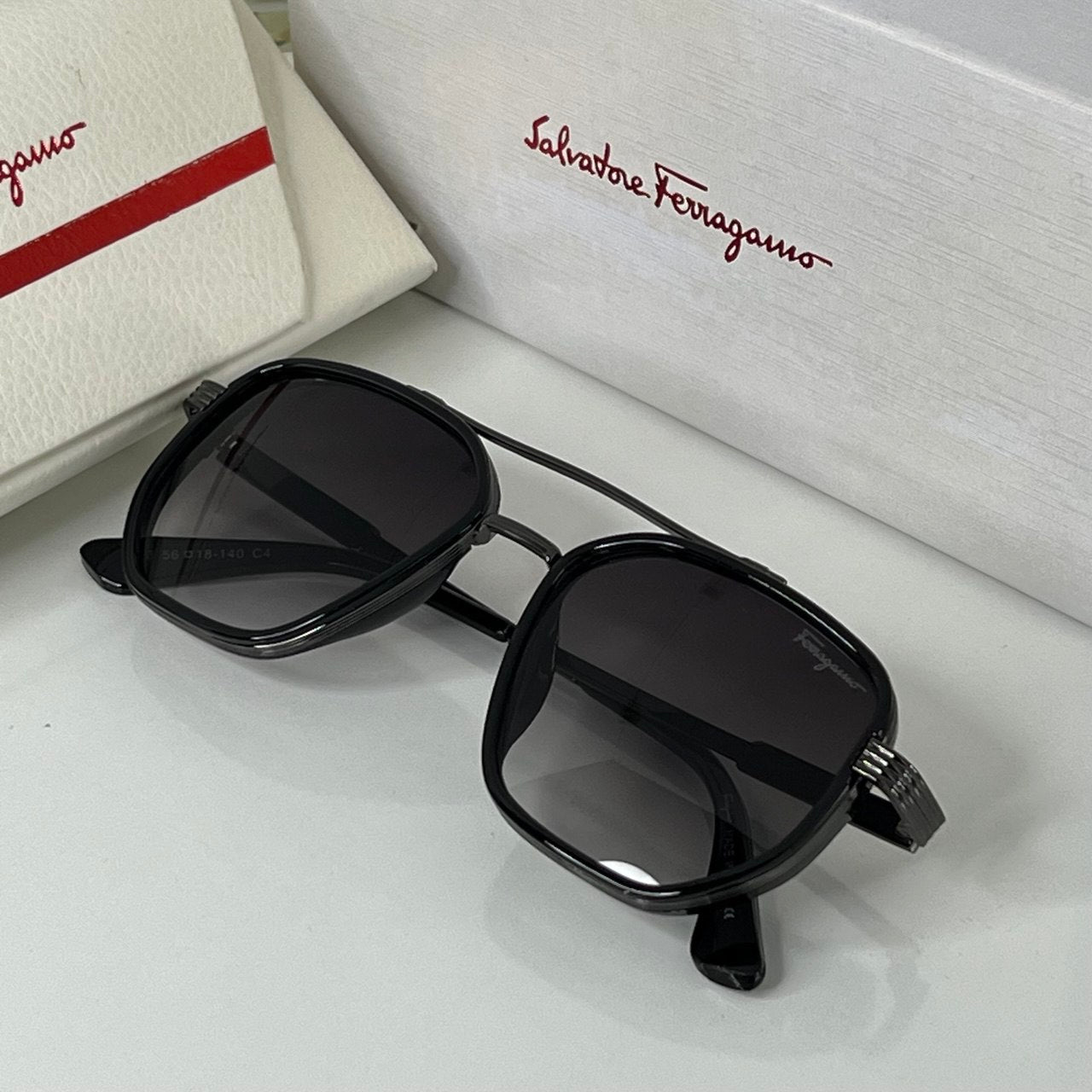 Lunettes Ferragamo Noir