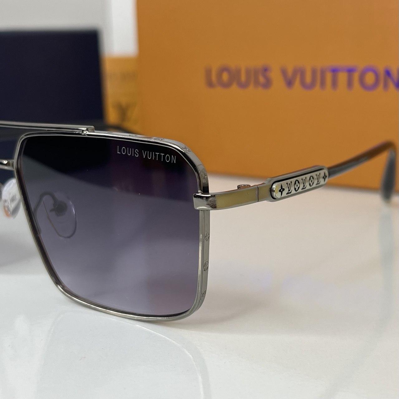 Lunettes LV Diva Classique
