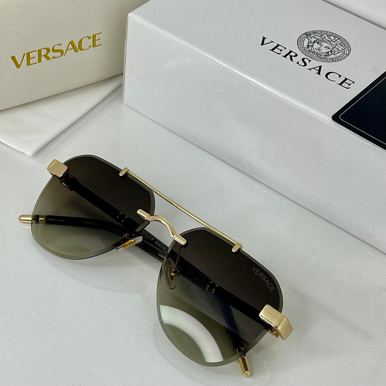 Versace Shadow Line Night Gold