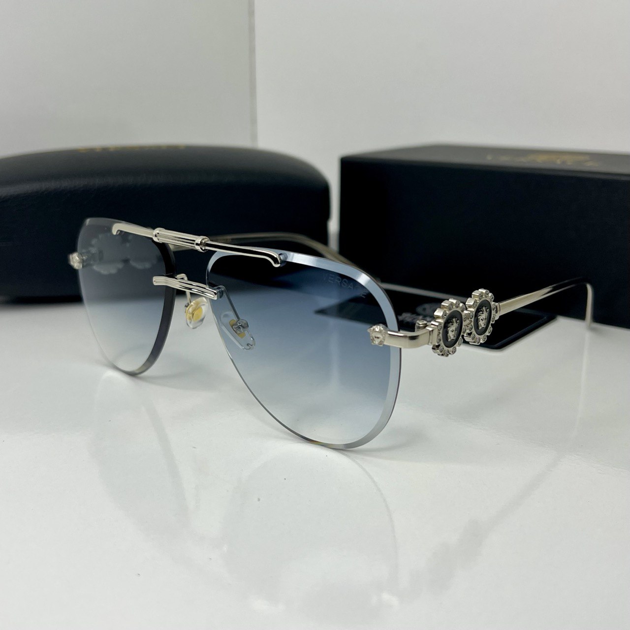 Versace Velmora gris