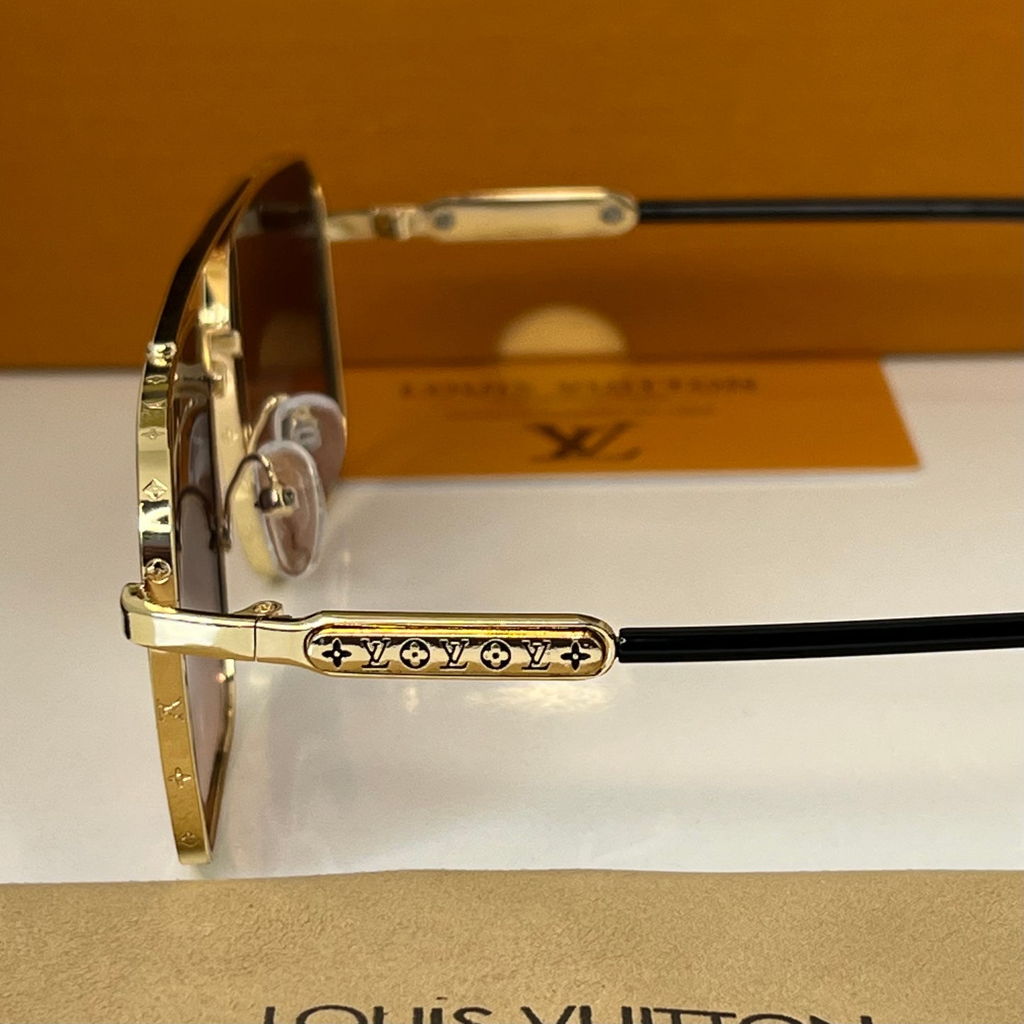 Lunettes LV Titanium Marron