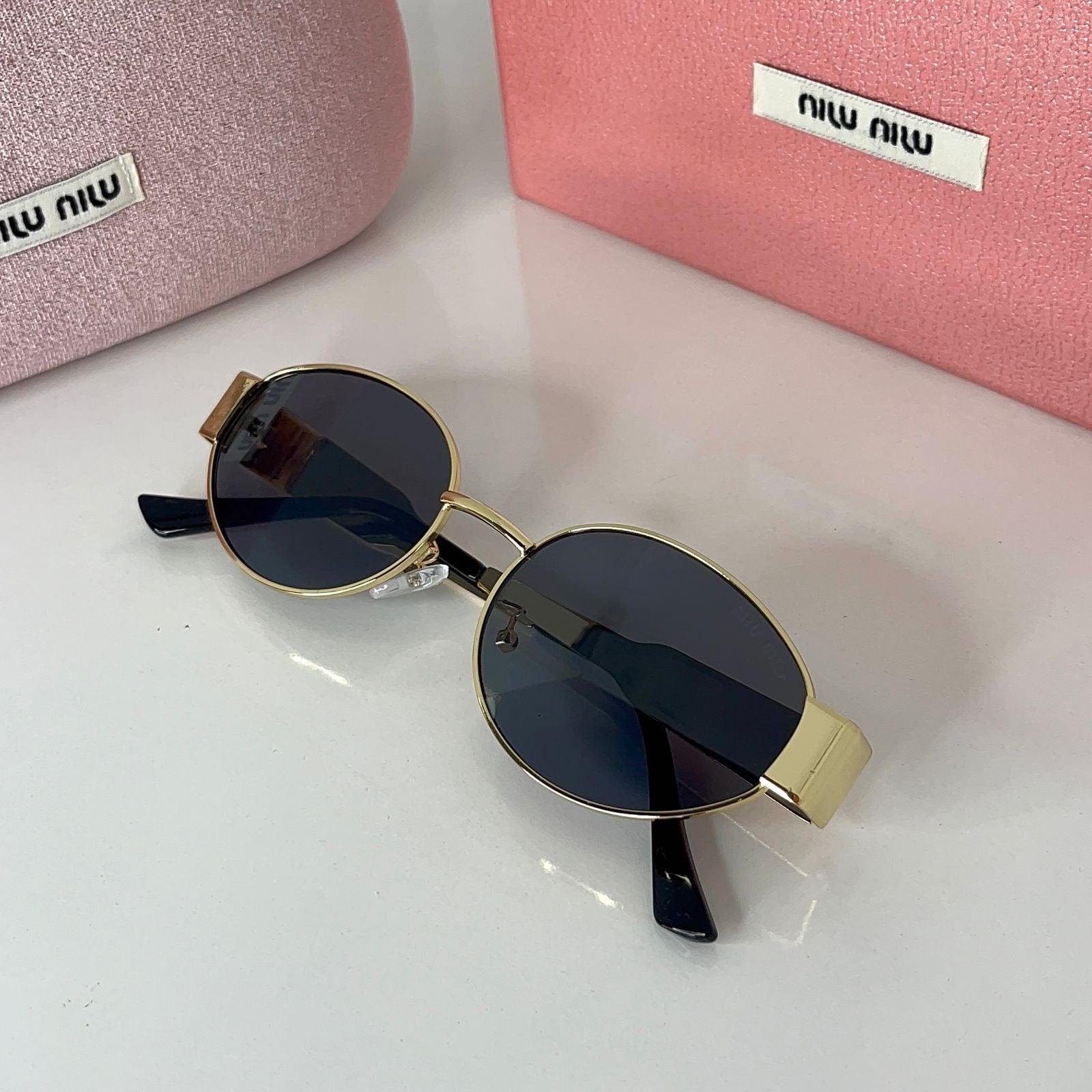 Miu Miu Vision Noire