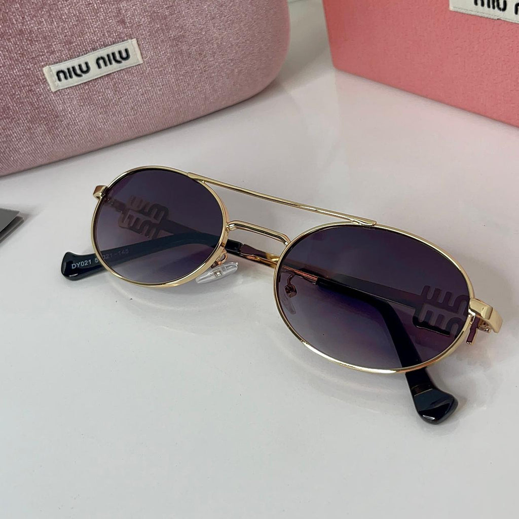 Miu Miu Soleil Noir