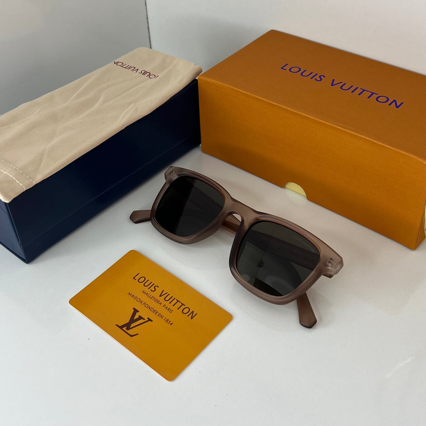 Lunettes LV Brown Classique