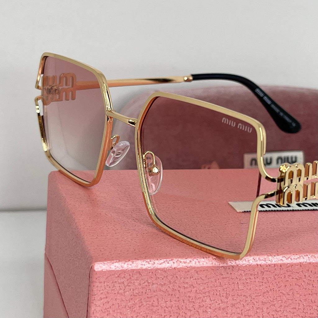 Lunettes Miu Miu Luxe Pink