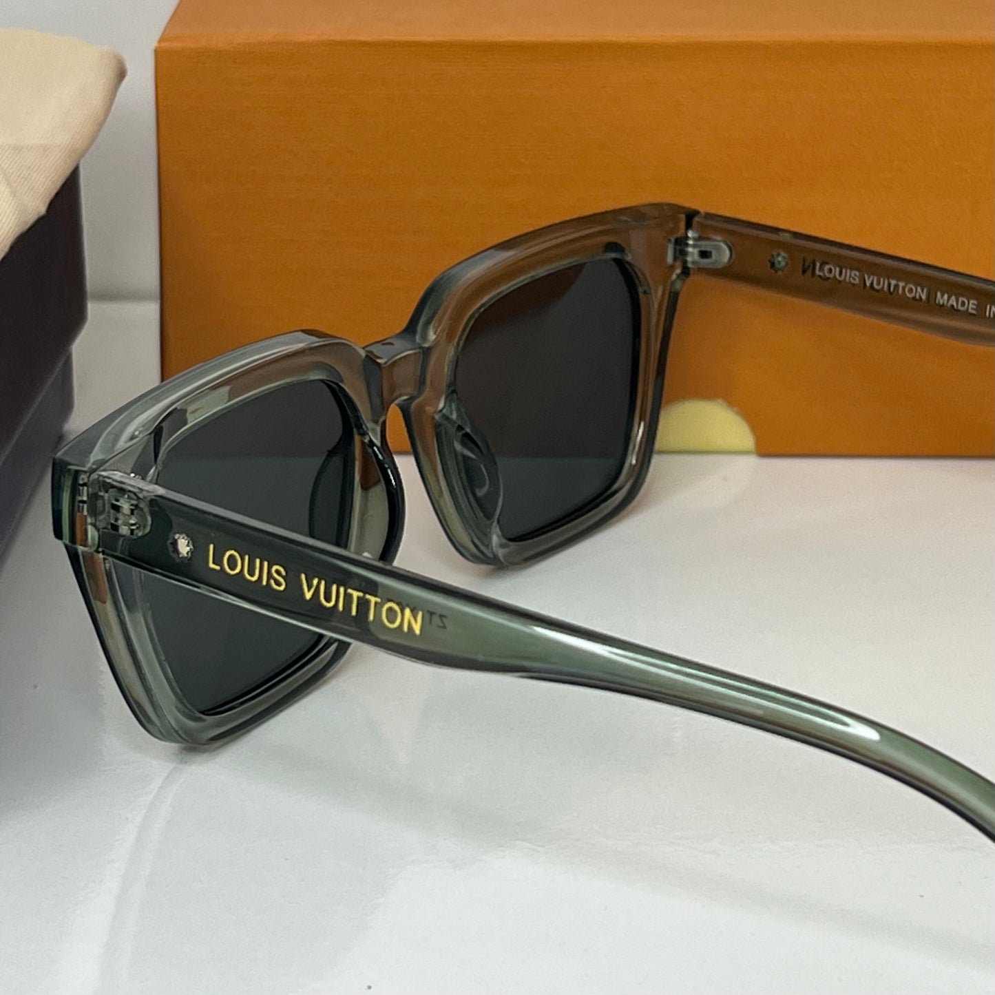 Lunettes LV Green Élite