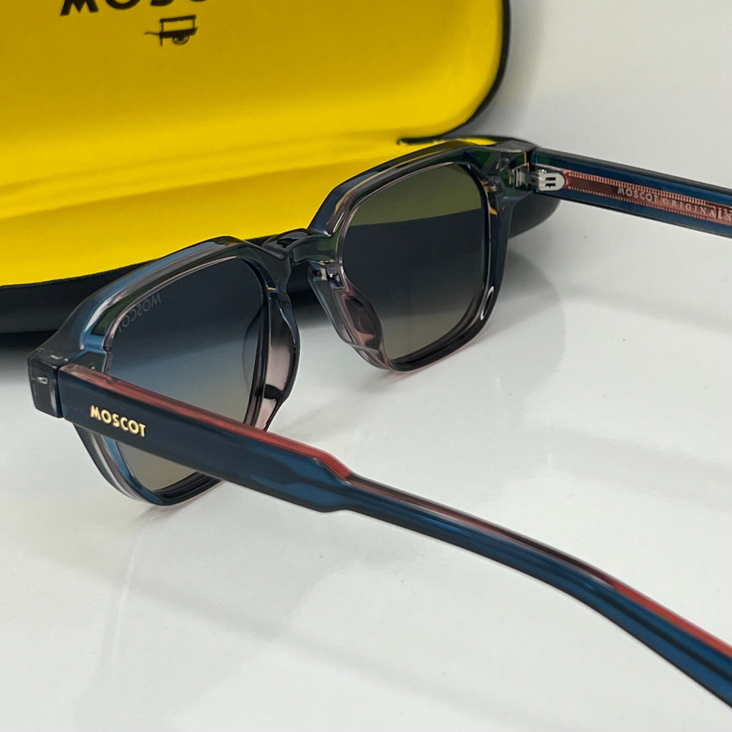 Lunettes Moscot Bleu Rouge