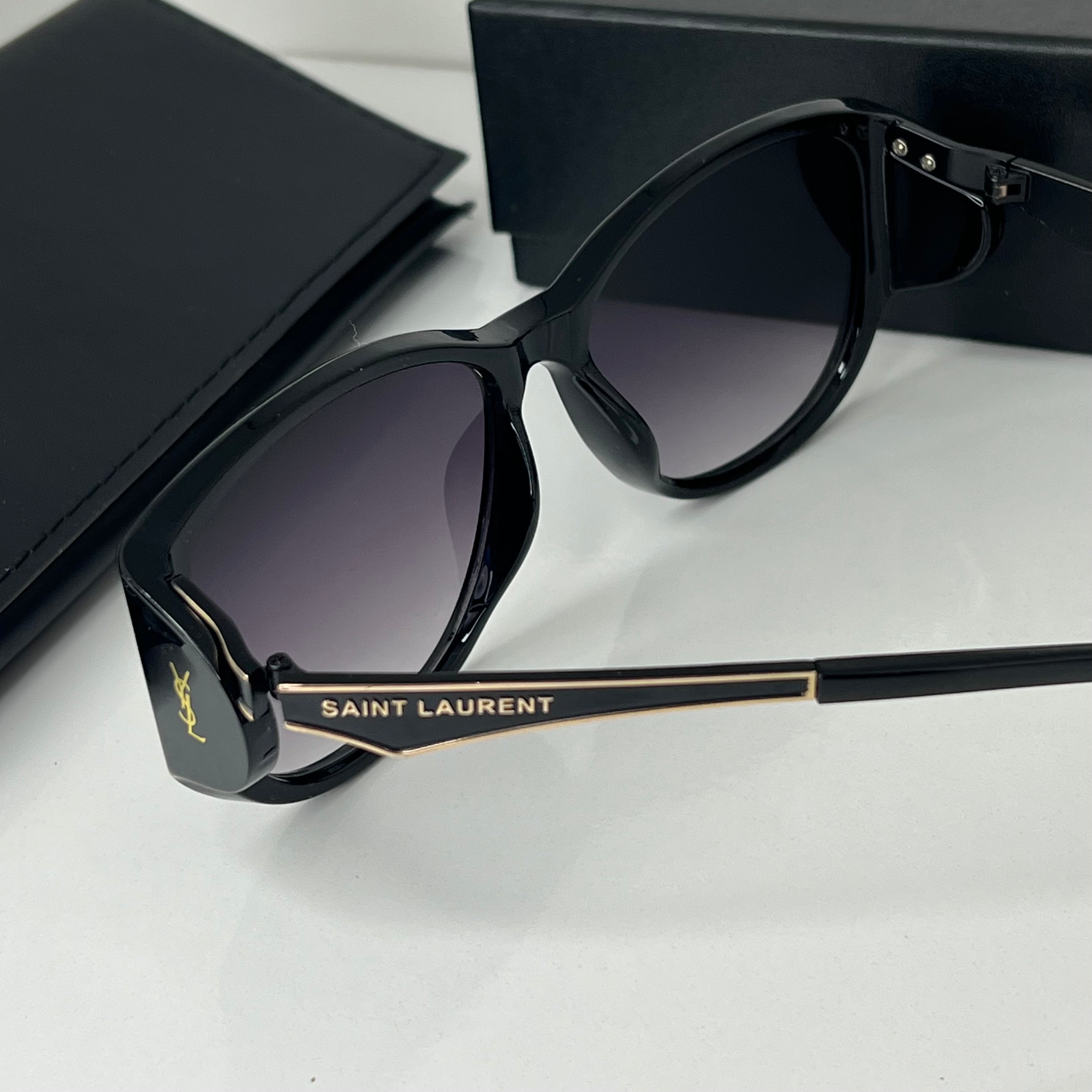 Noir YSL Impérial