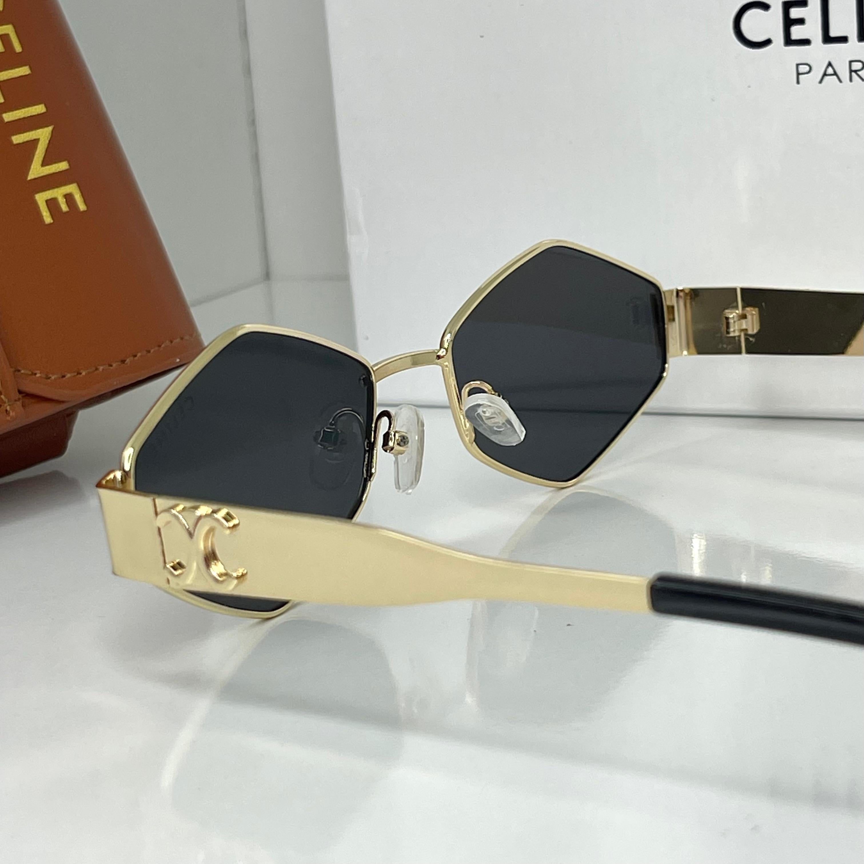Céline Hexa Noir