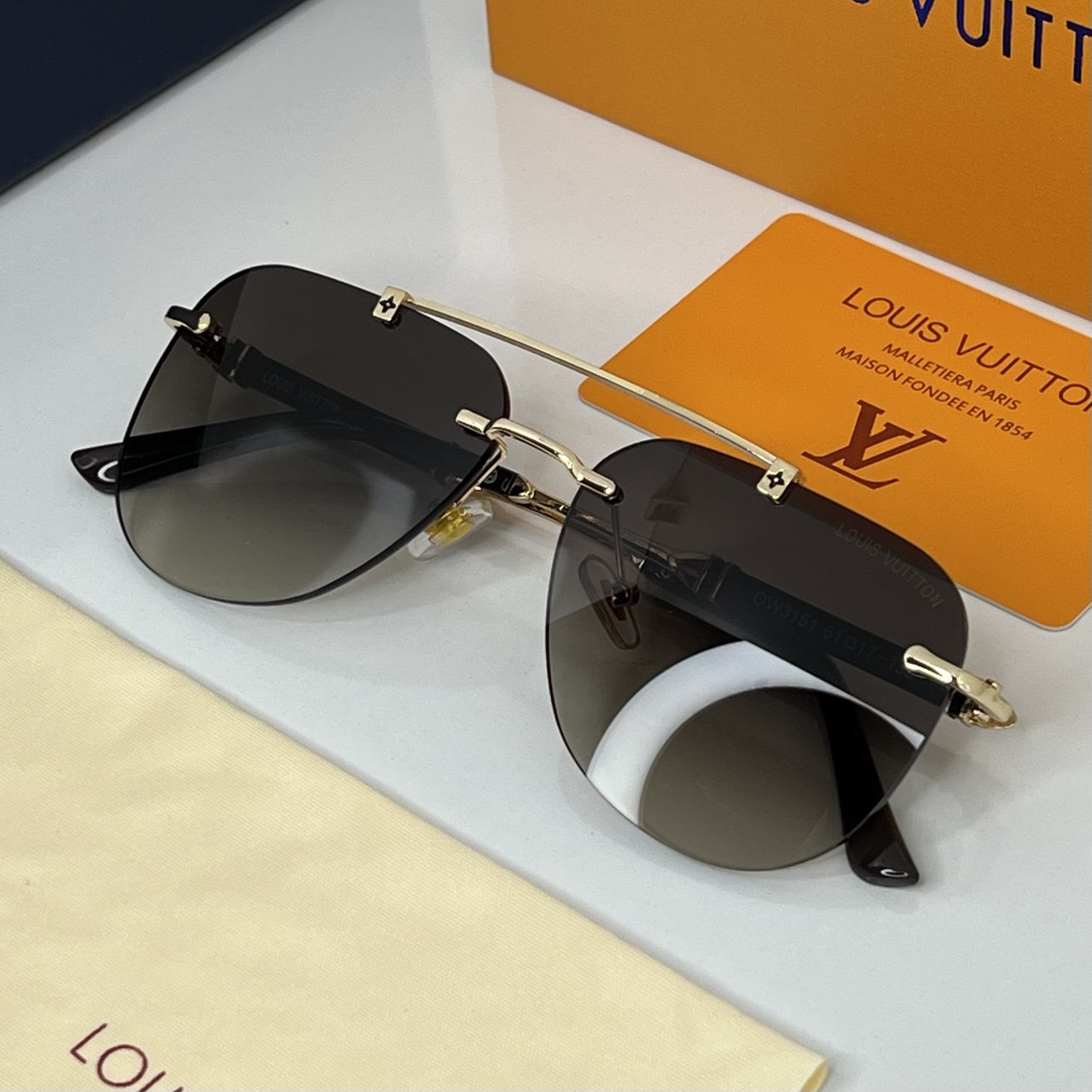 Lunettes LV Shadow Line Marron