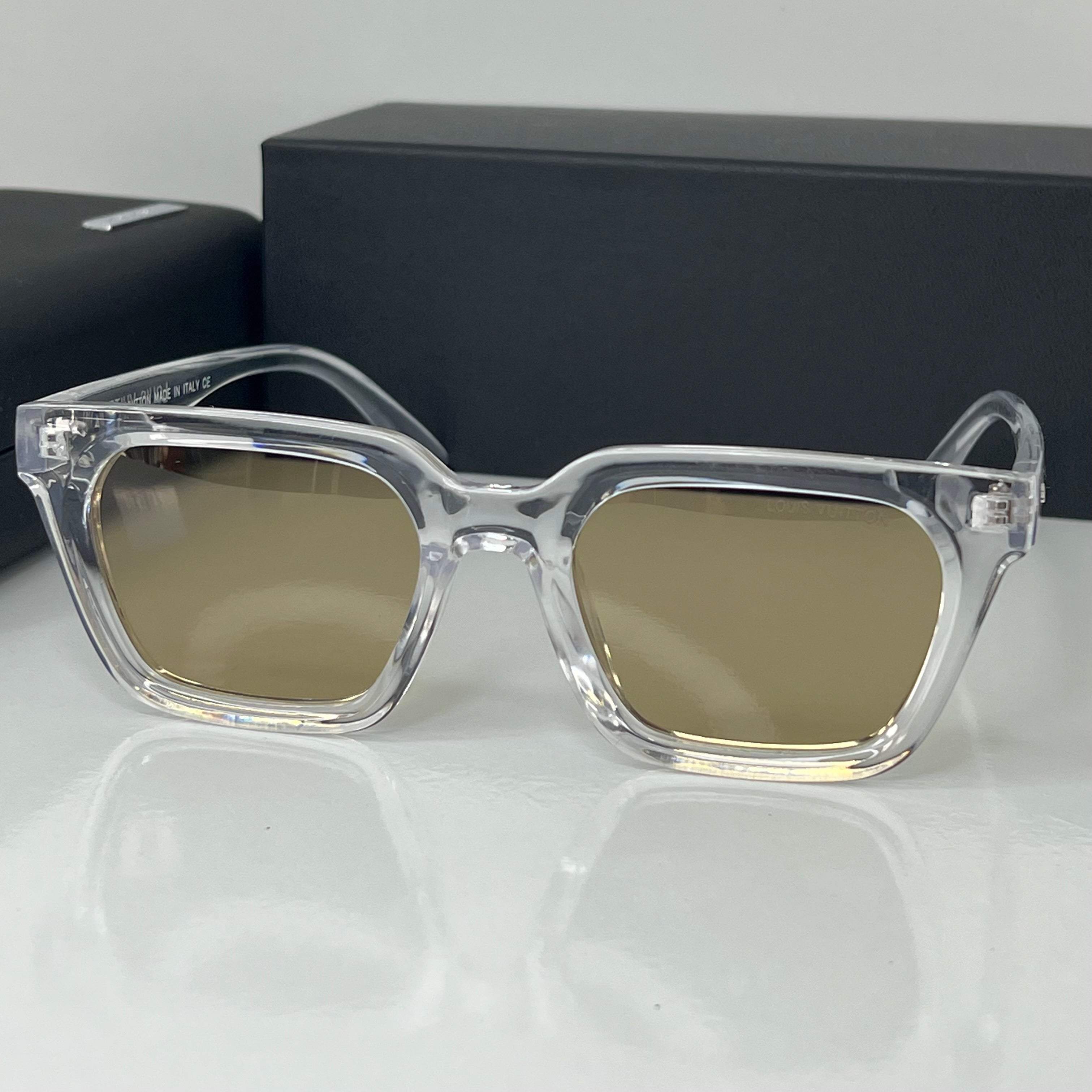 Brown Classique LV