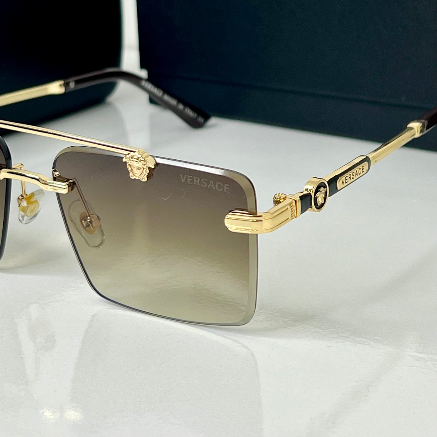 Night Gold Classique HV-03