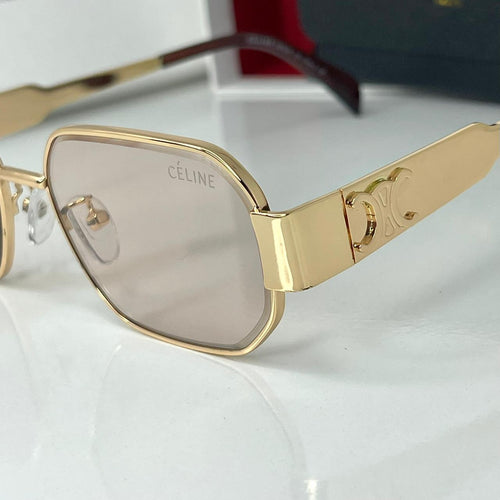 Céline Carré Pink