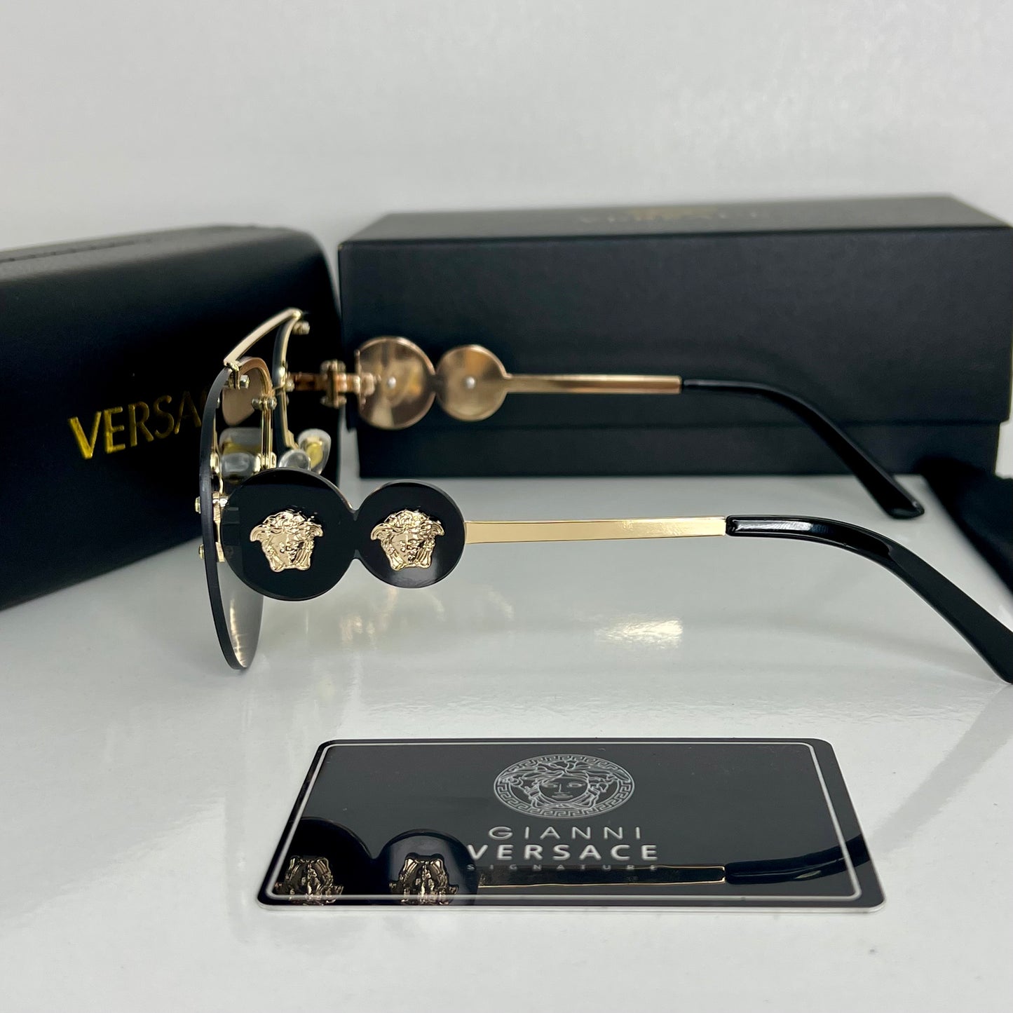 Versace Noir impérial