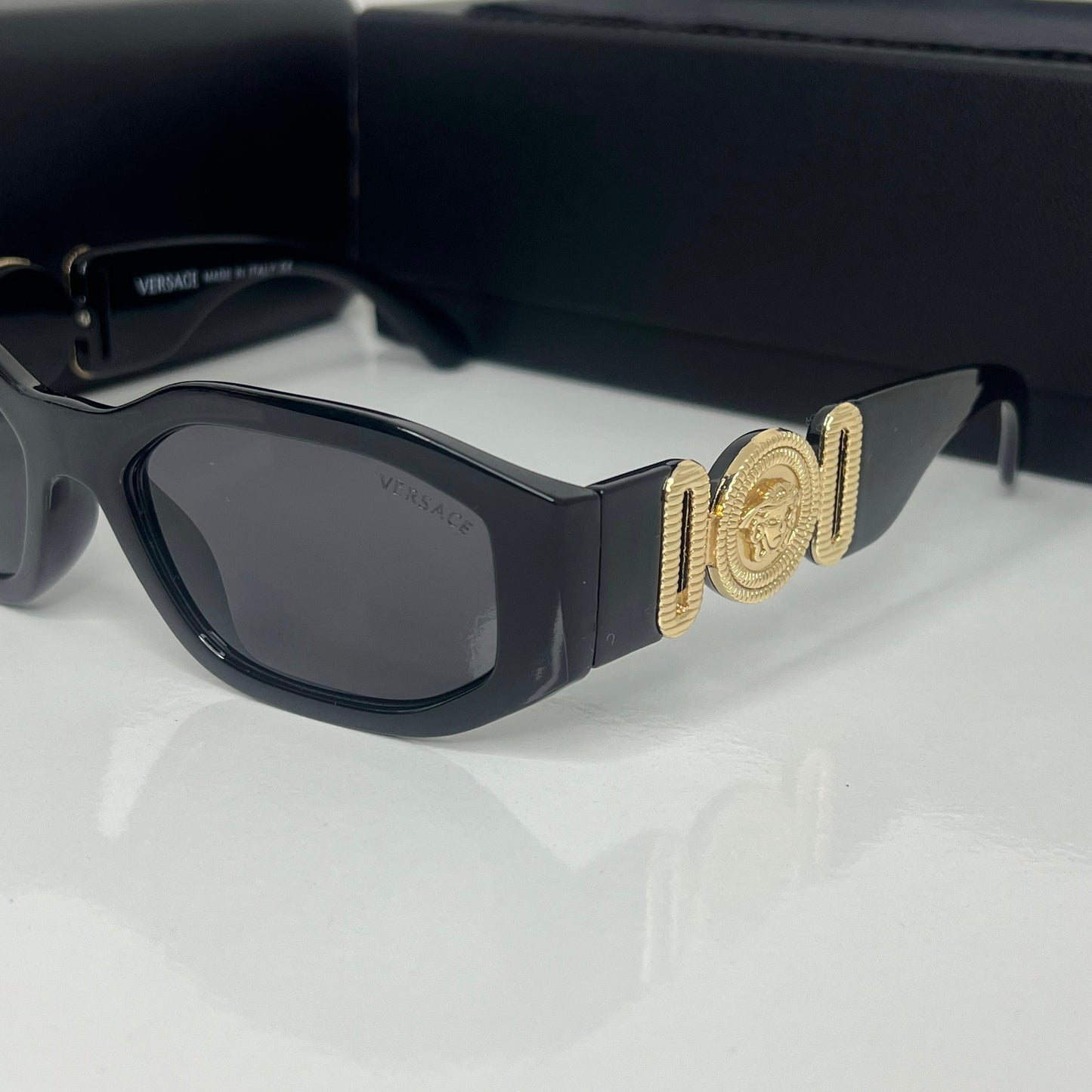 Noir Impérial HV-09