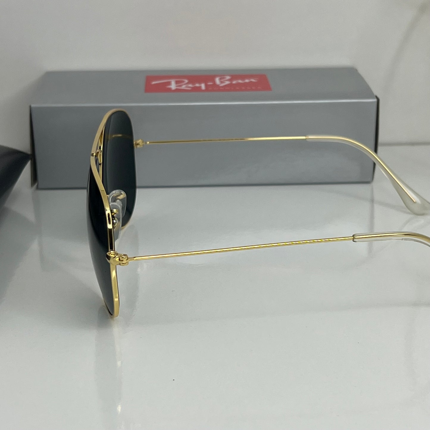 Rayban Nero Gold