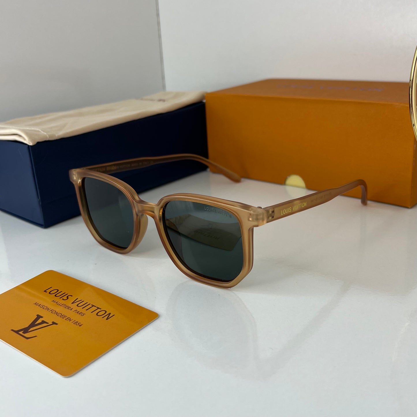 Lunettes LV Amber Flame