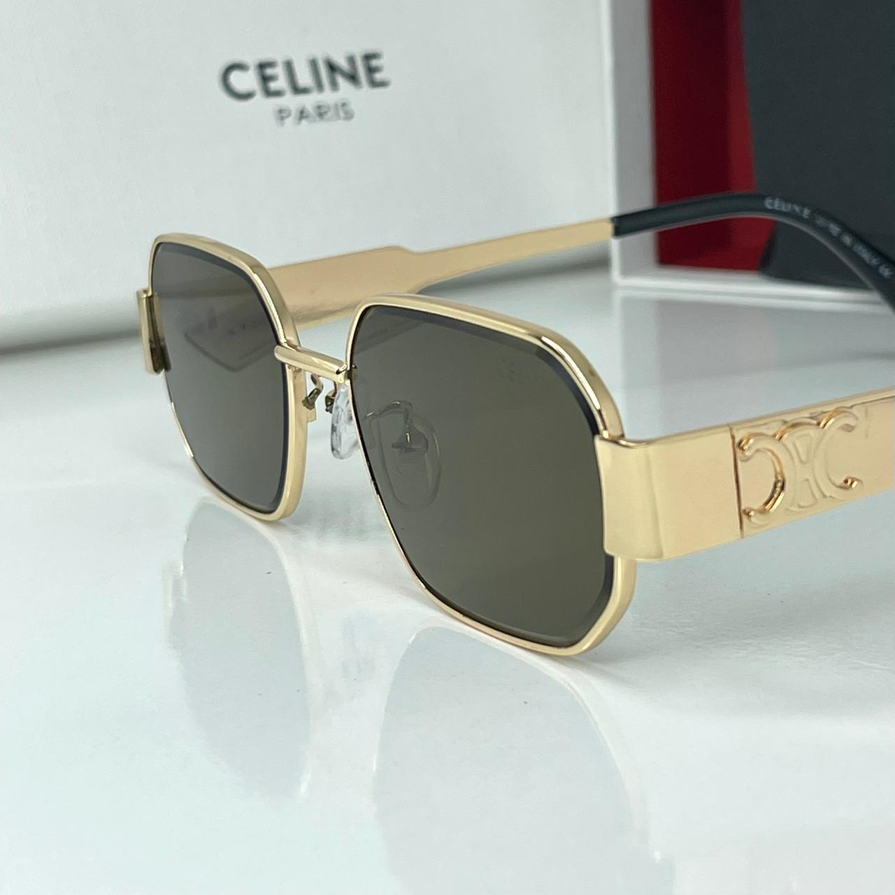 Céline Carré Vert