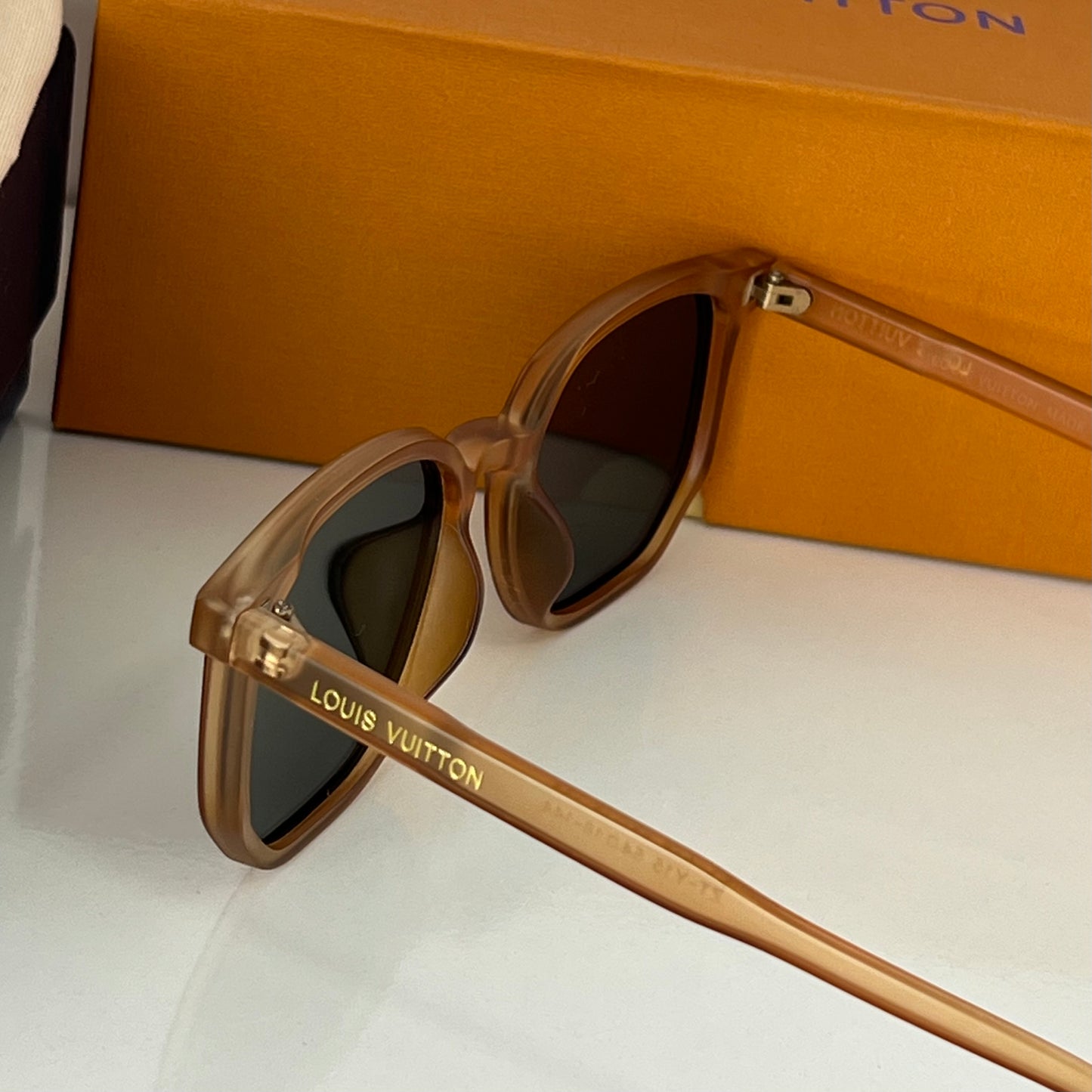 Lunettes LV Amber Flame